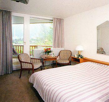 Hotel Flora Пфронтен Экстерьер фото